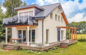 Beautiful home in Nowe Warpno w/ WiFi and 3 Bedrooms